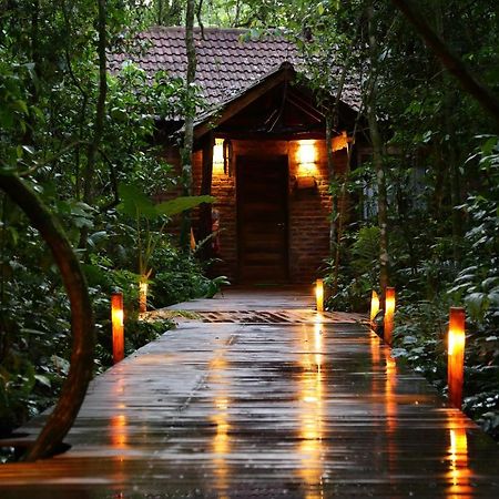 Tierra Guarani Lodge Puerto Iguazú Exteriör bild